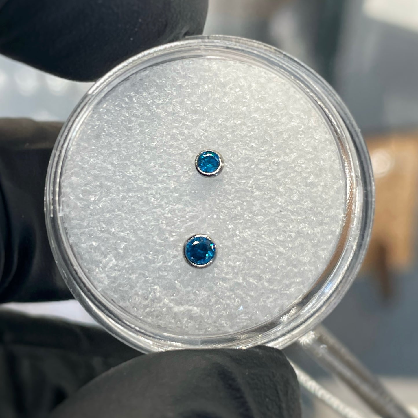 Punto luce azzurro (threadless)