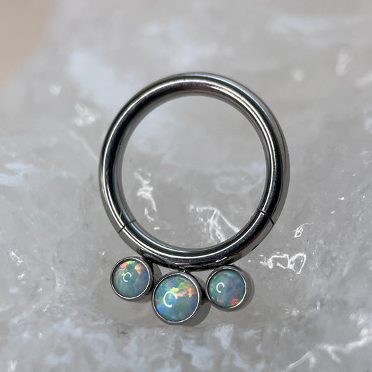Anello Clicker in Titanio con opali sintetici CZ 1.2x 8 mm