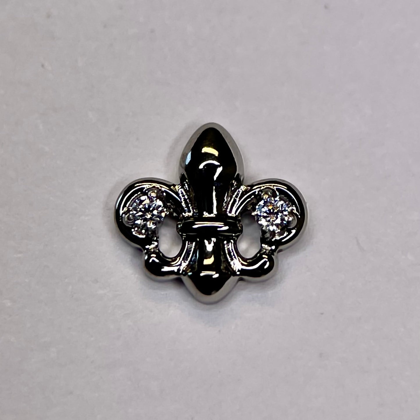 Royal Lily in titanio con zirconi CZ