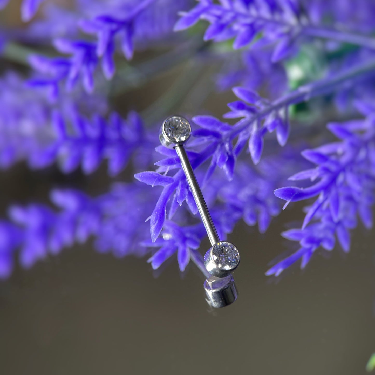 Gioiello per capezzolo, threadless 1.6x14mm con zirconi cz