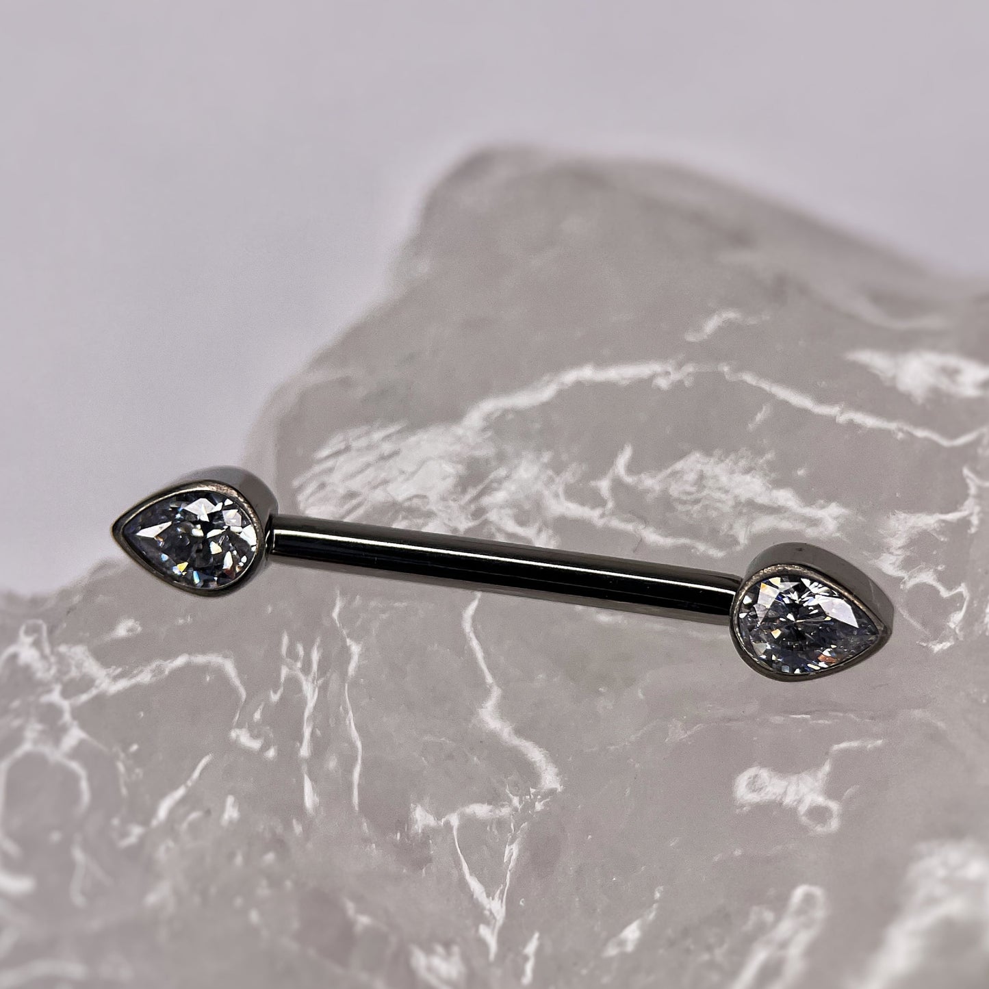 Gioiello per capezzolo, threadless 1.6x14mm con zirconi cz