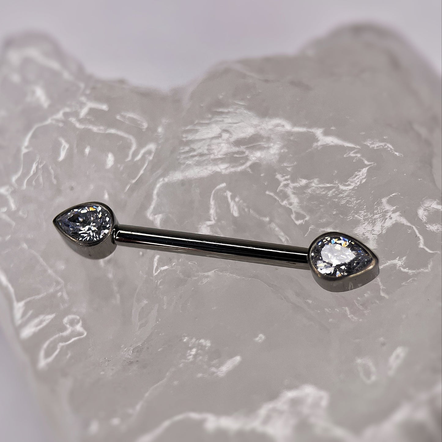 Gioiello per capezzolo, threadless 1.6x14mm con zirconi cz