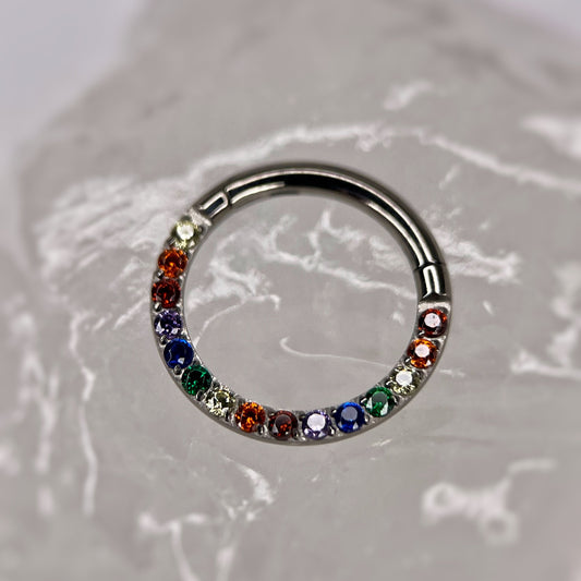 Anello Clicker in Titanio con zirconi CZ Rainbow 1.2x8 mm